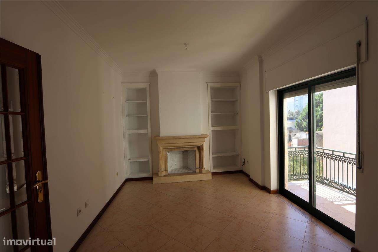 Apartamento T2 com Varandas, em São Sebastião, Setúbal - Grande imagem: 5/29