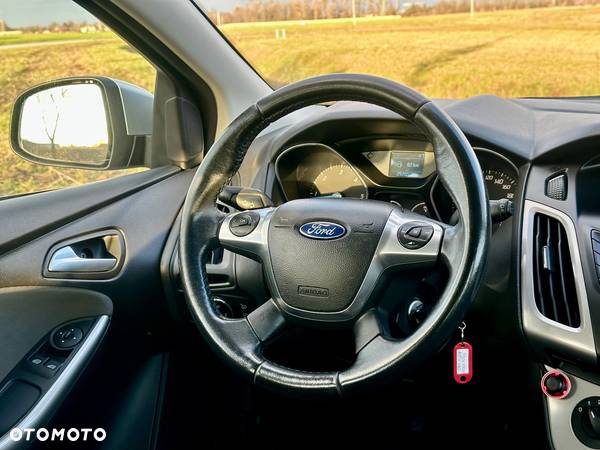 Ford Focus 1.6 TDCi Ambiente - 7