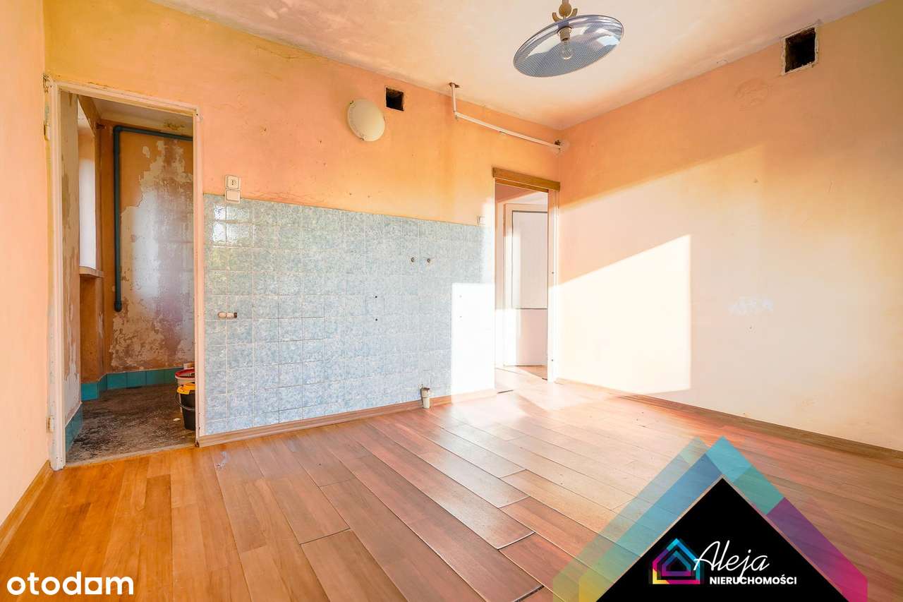 Dom w komfortowej lokalizacji.Częstochowa 1000-lecie-5