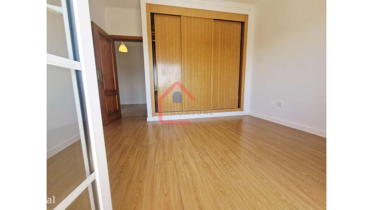 Apartamento T4 em  GAMBIA-PONTES-ALTO DA GUERRA-30
