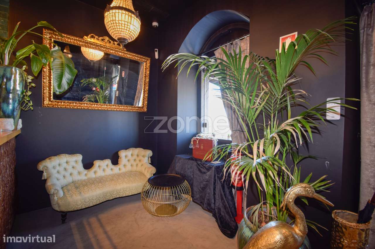 Trespasse de Restaurante Requintado Totalmente Equipado na Amora - Grande imagem: 5/40