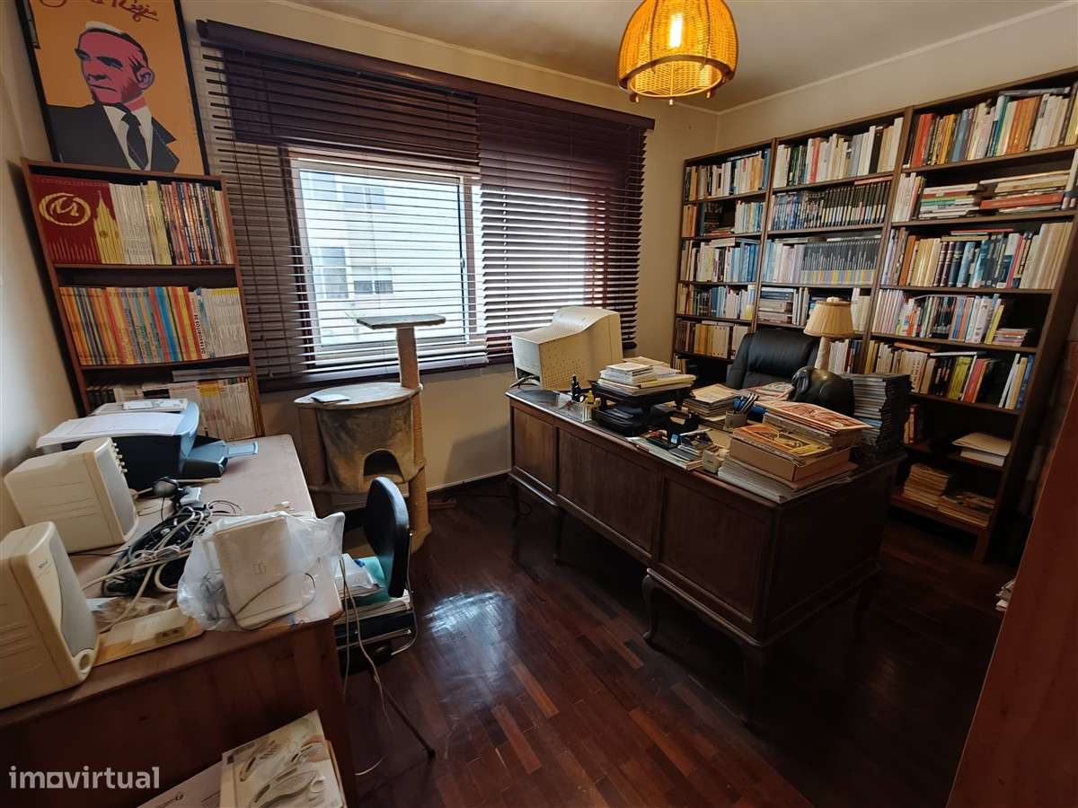 T4-Centro-Póvoa de Varzim-Garagem fechada-12