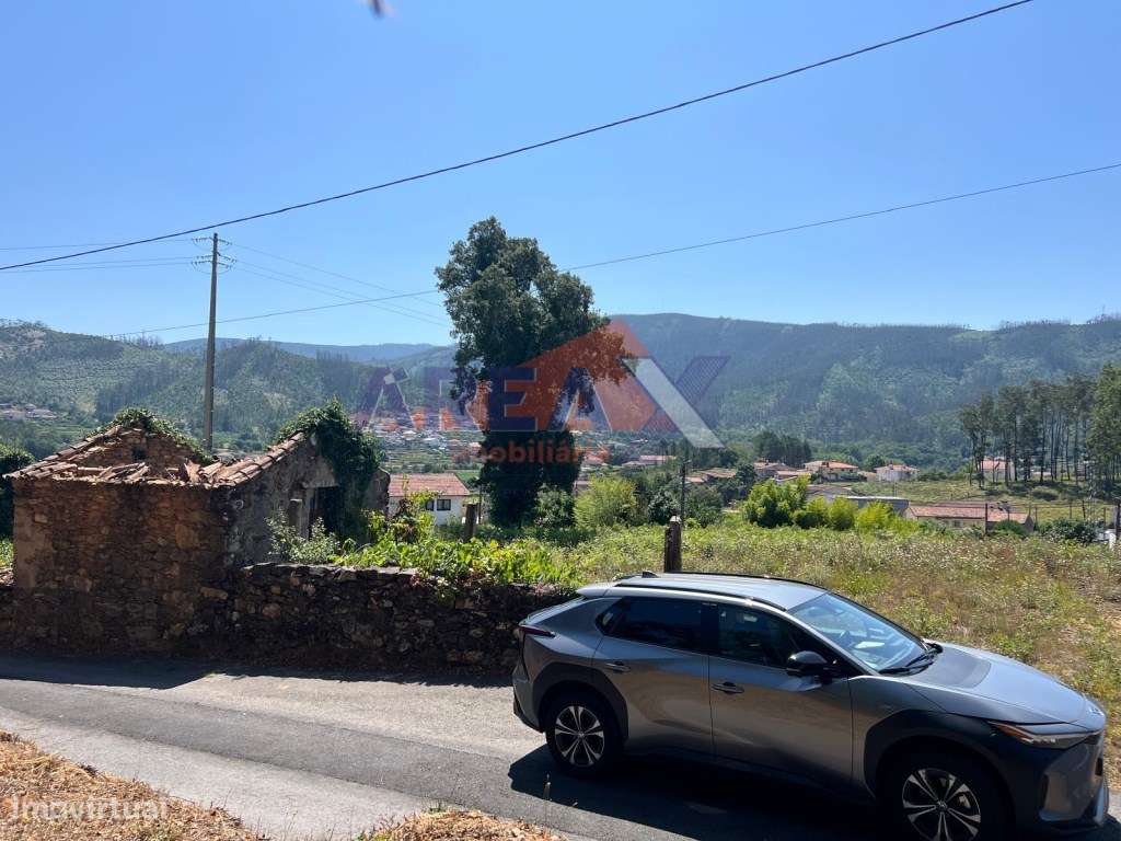 Vistas Magníficas para a Serra | 30 m de Frente-14