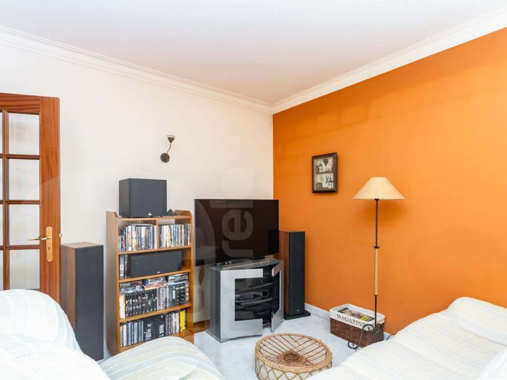 Apartamento T2 em Paio Pires, Seixal-5