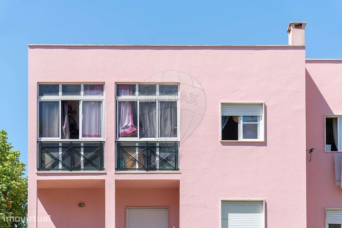 Apartamento T3 para venda na Quinta do Conde-26