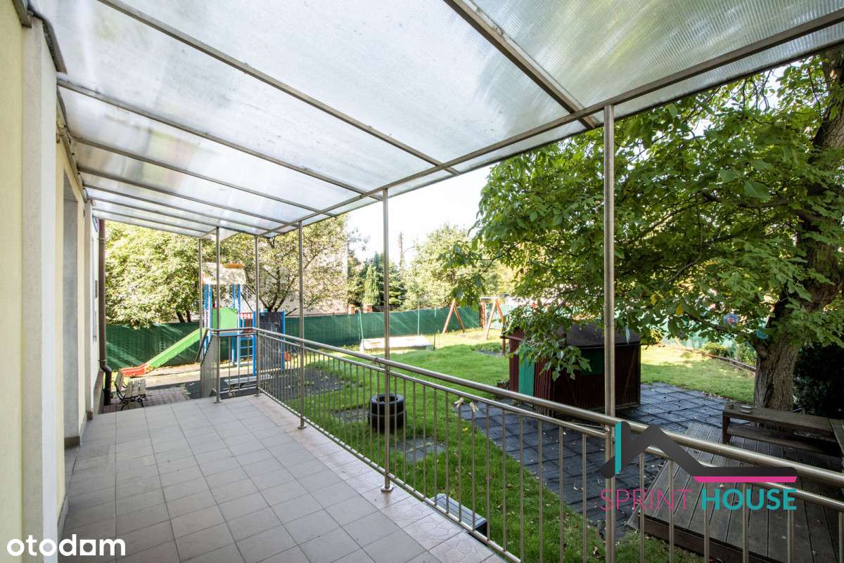 Przestronne mieszkanie z ogrodem!-8