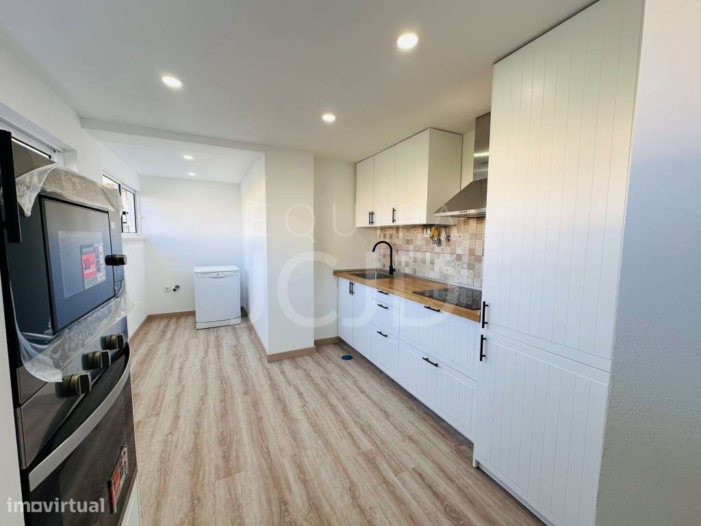 Apartamento T3 Totalmente Remodelado a Estrear - Costa da Caparica-5