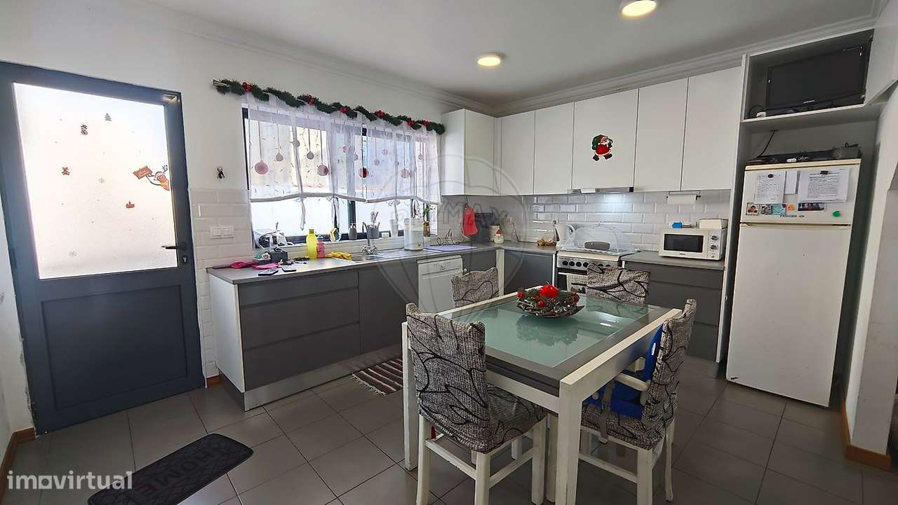 Moradia T2 para venda - Grande imagem: 5/10