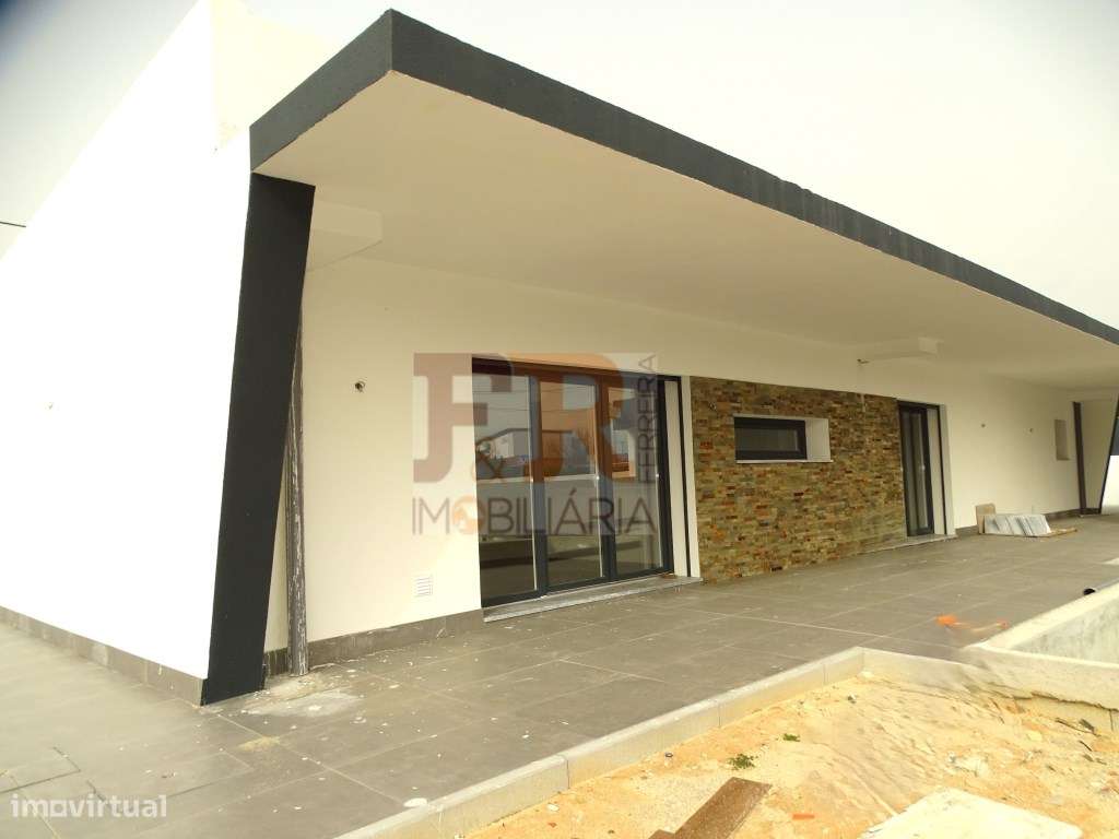 Moradia Térrea 'PRONTA'T3 com Garagem e Piscina Quinta do Anjo, Pal...-10