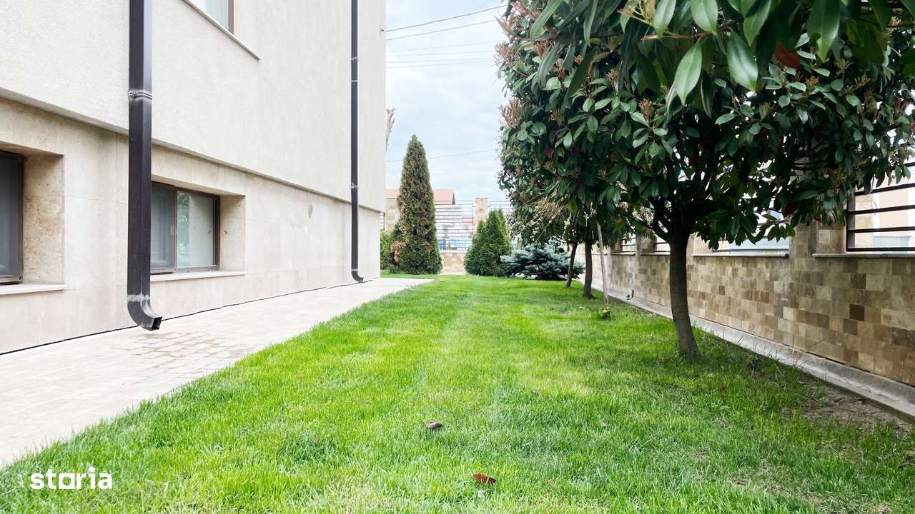 Vila turistica de vanzare in Mamaia Nord-4