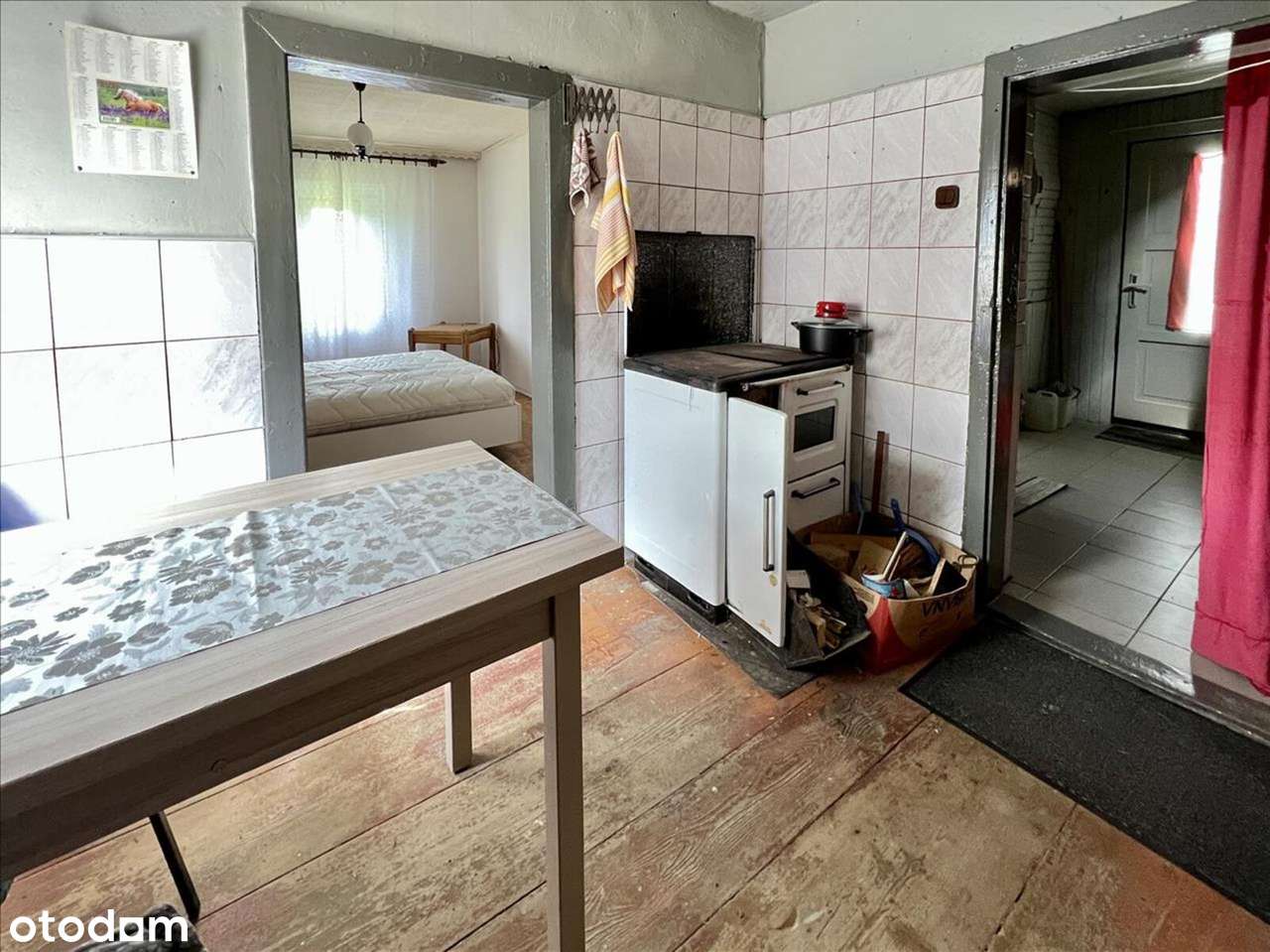 Wyjątkowa nieruchomość. Drewniany domek z działką.-4