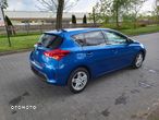 Toyota Auris Hybrid 135 Premium - 6