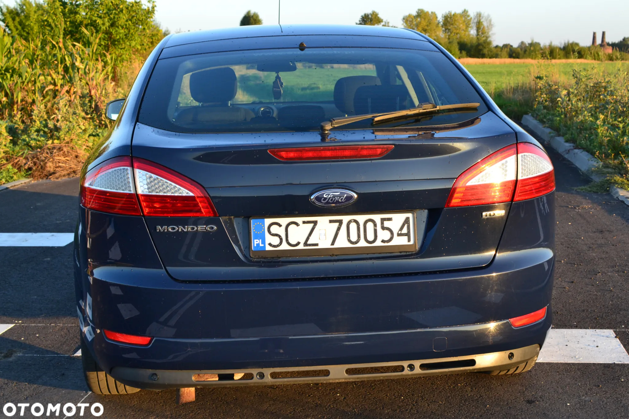 Ford Mondeo 1.8 TDCi Ambiente - 6