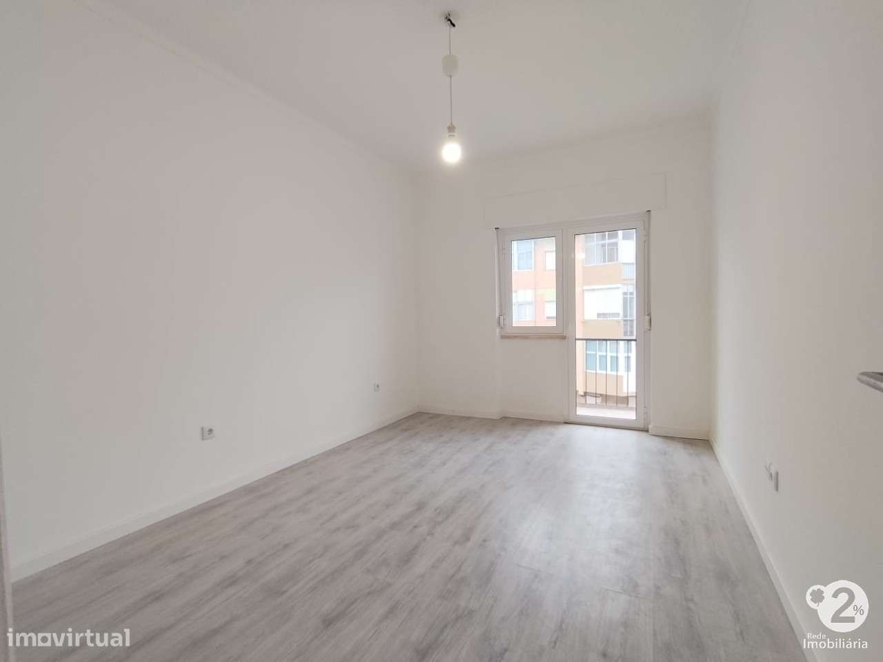 T2 Remodelado, pronto a habitar - Alto do Seixalinho-15