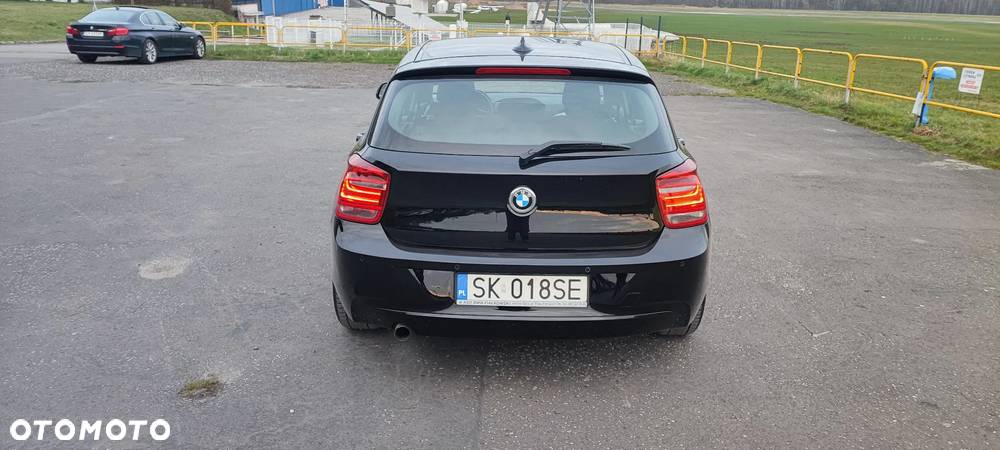 BMW Seria 1 116i Sport Line - 25