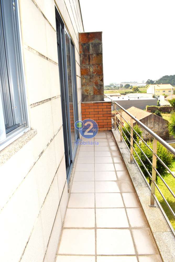 T2 em Condomínio fechado c/ Piscina - Praia de Cepães-7