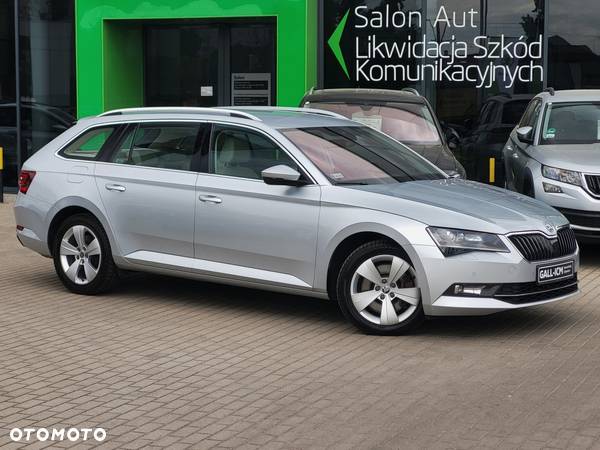 Skoda Superb 2.0 TSI 4x4 Style DSG - 6