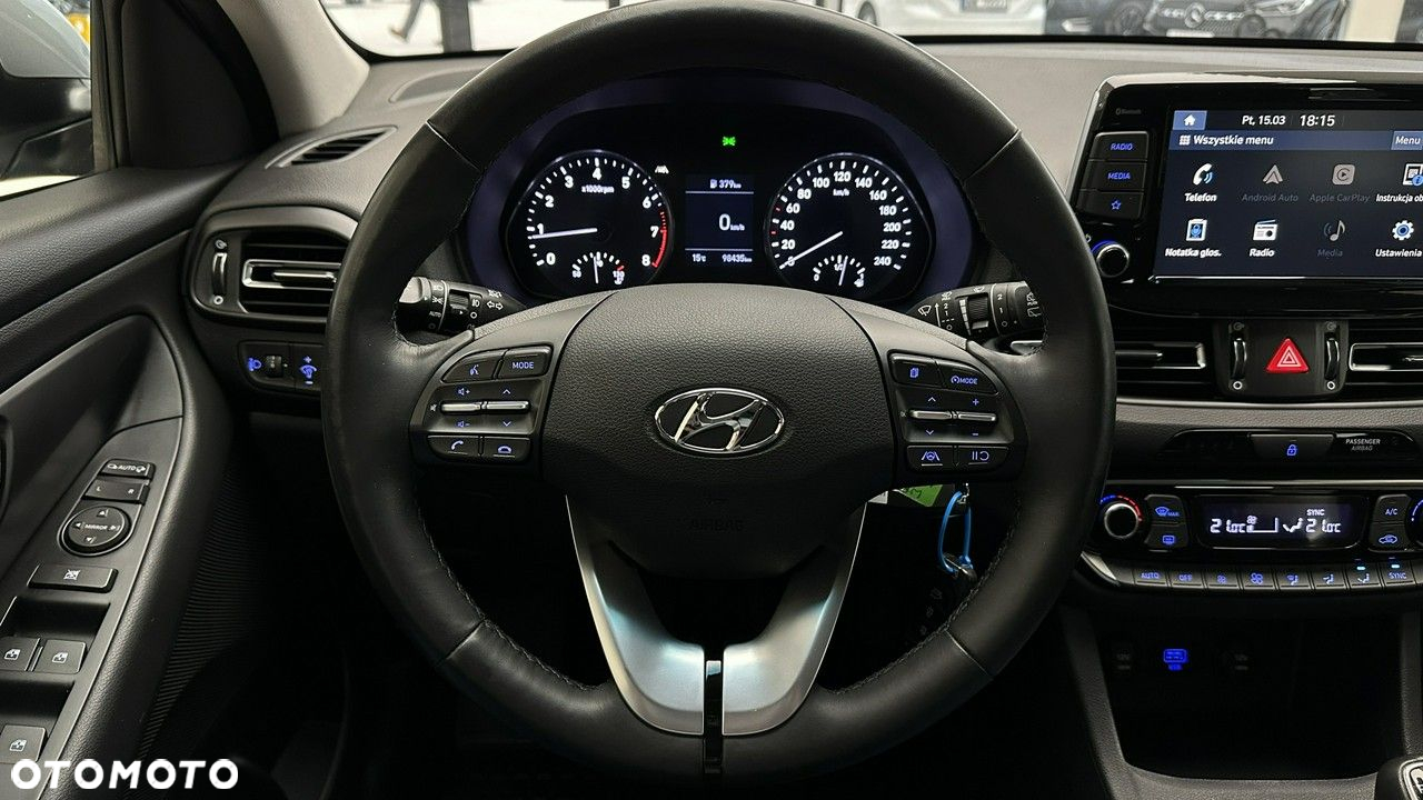 Hyundai I30 1.5 DPI Comfort - 23