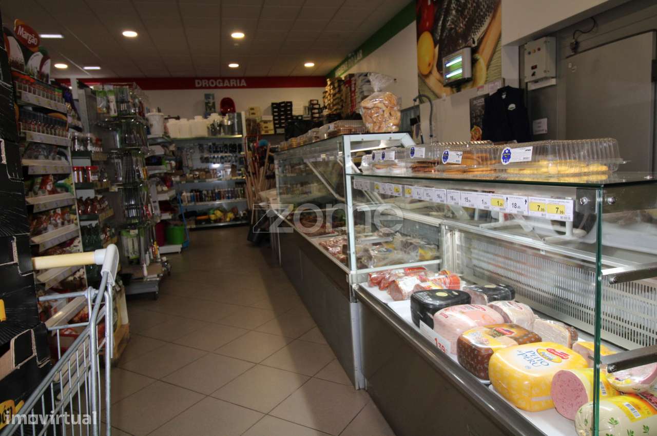 Supermercado/Comércio, Amorosa, Messines, Silves - Grande imagem: 4/30