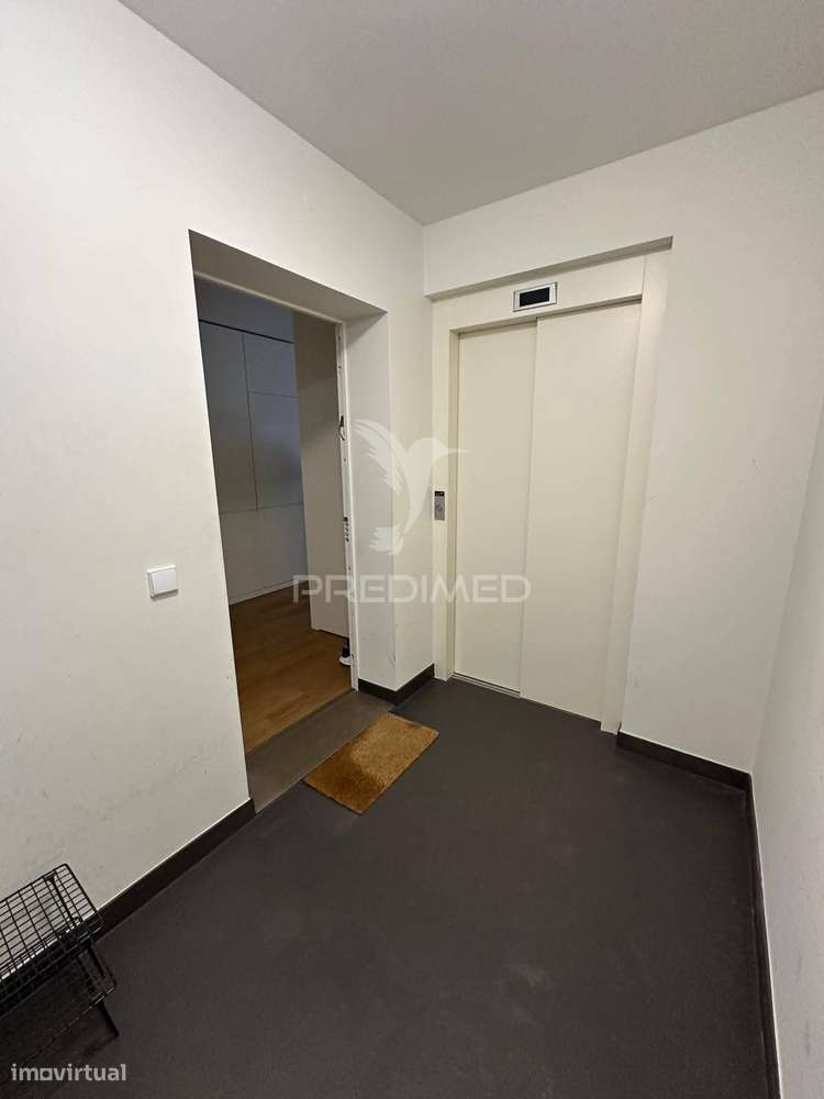 Apartamento T2 Moderno à venda no Porto - Grande imagem: 4/16