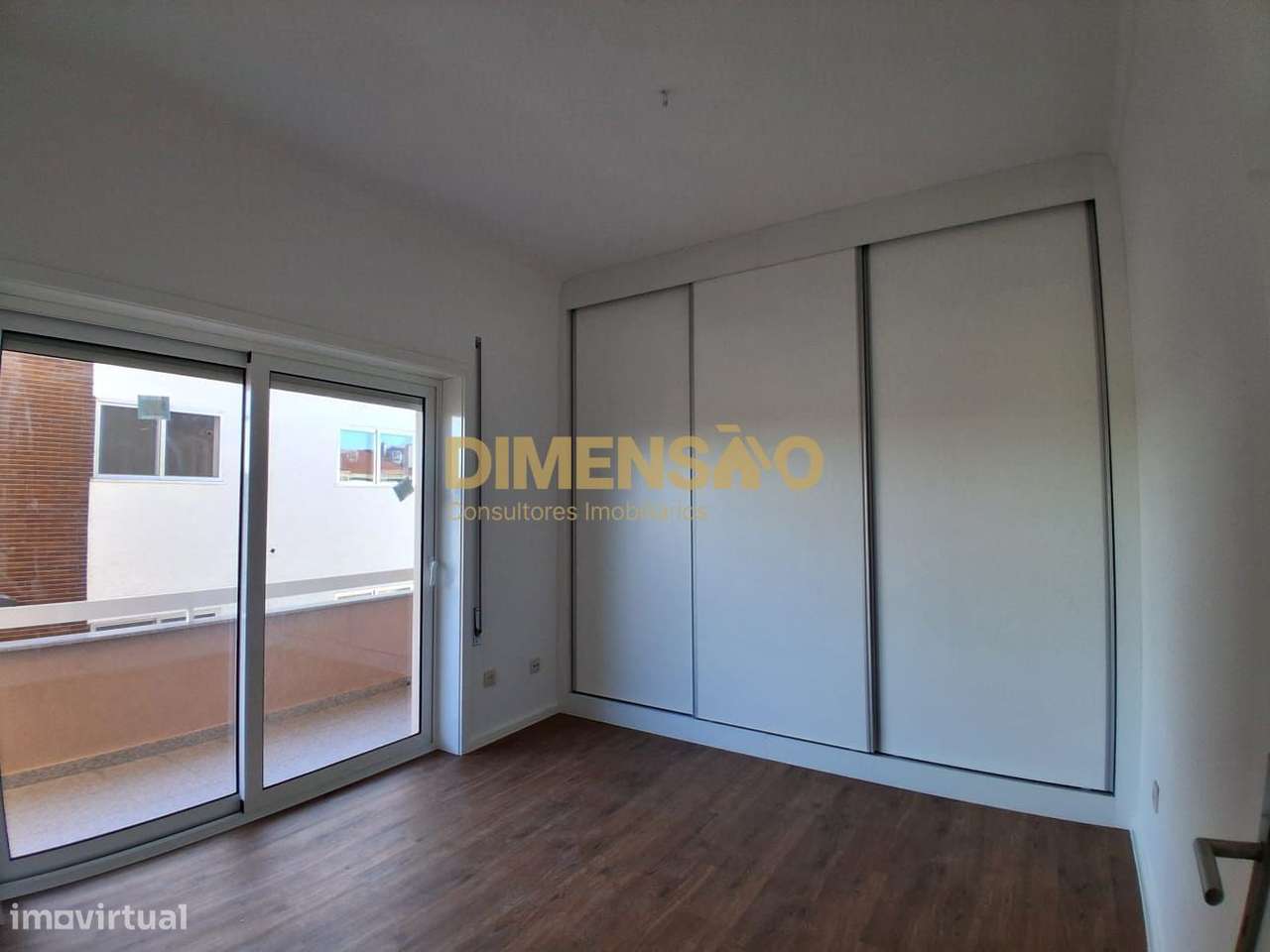 T3 em Águas Santas  Totalmente Remodelado com Garagem DCI159-5