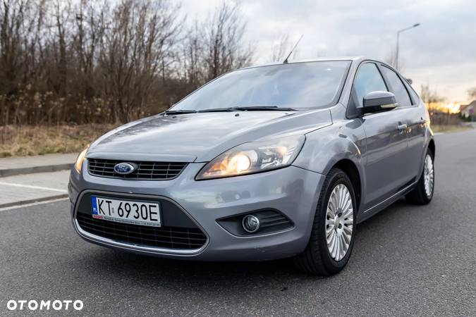 Ford Focus 2.0 Platinium X - 10