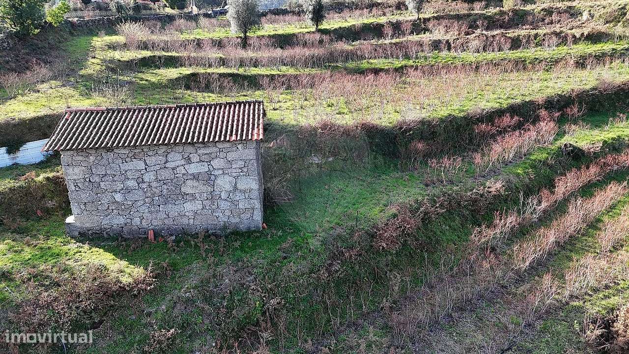 Terreno  para venda - Grande imagem: 2/24