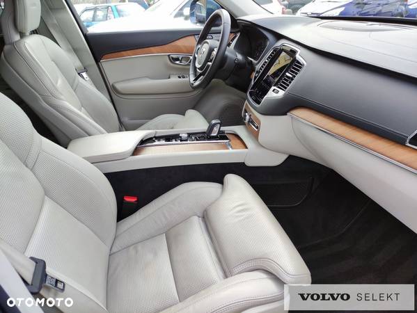 Volvo XC 90 - 28