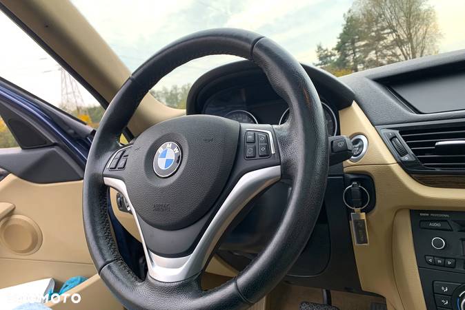 BMW X1 xDrive28i xLine - 24