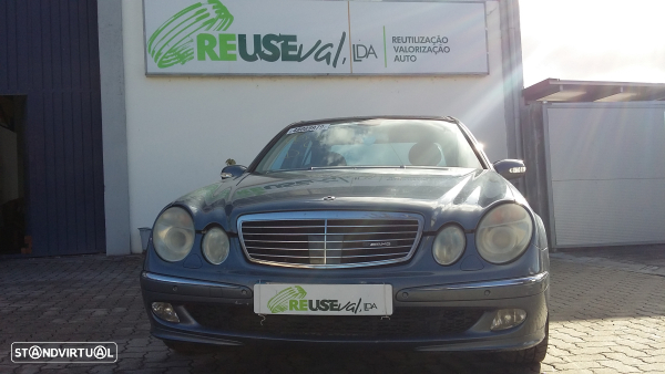 Friso De Tejadilho Drt Mercedes-Benz E-Class (W211) - 2