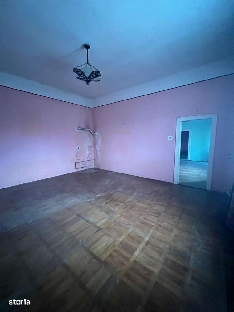 Casa zona centrala - Imagine principală: 4/9