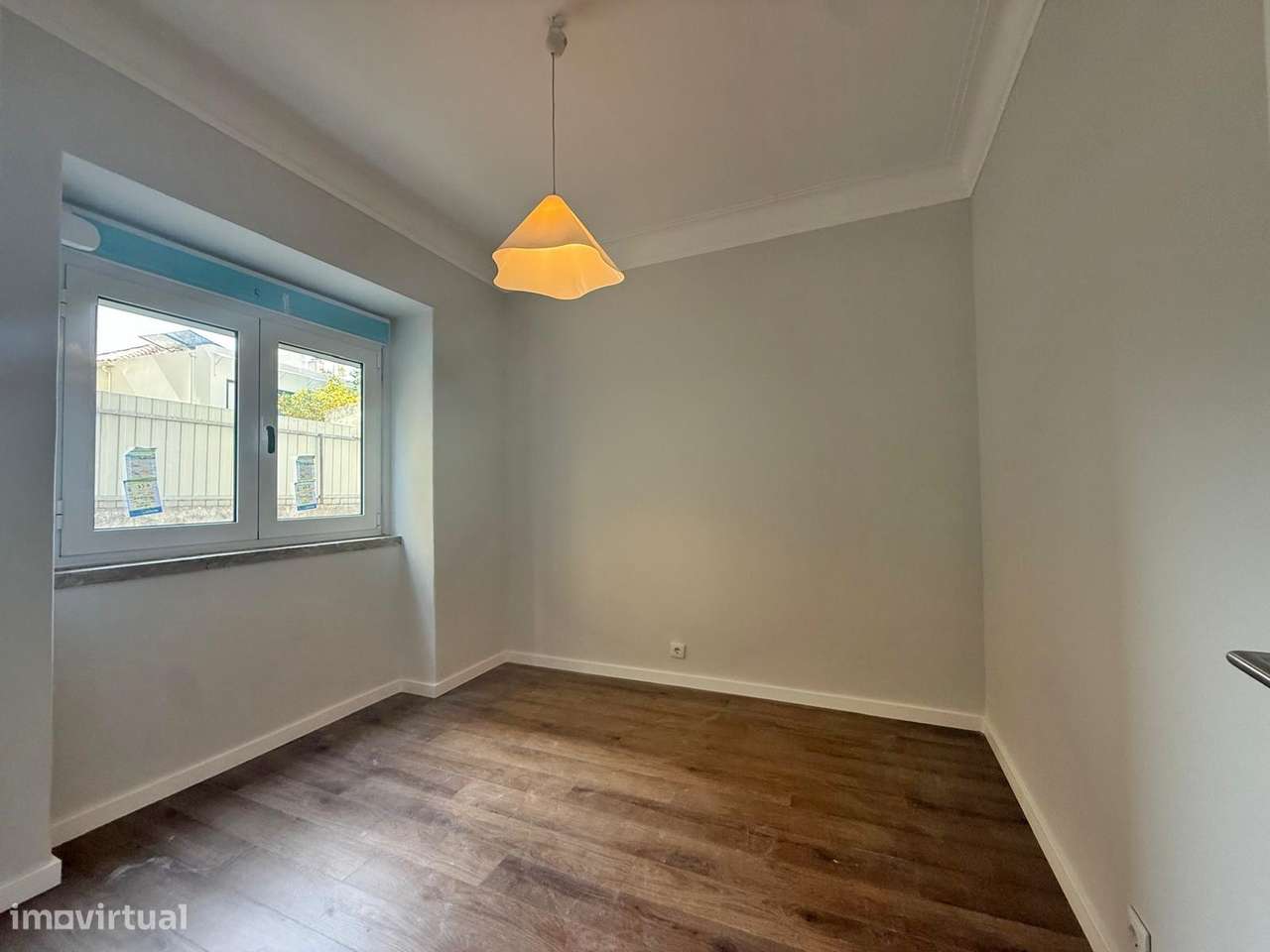 Apartamento T2 na Penha de Franca com acesso ao quintal-11