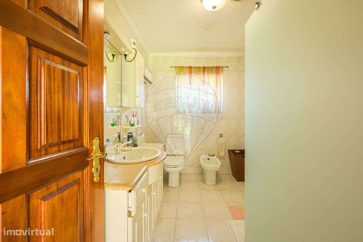 Moradia T3 | Anexo T1 | 628m2 | Lote 2140m2 | 10 min Centro Águeda-33