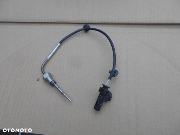 NOWY ORYGINALNY CZUJNIK TEMPERATURY SPALIN OPEL 55584226 SLASK - 1