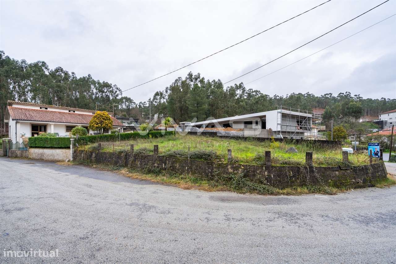 Terreno Para Construção  Venda em Freiriz,Vila Verde - Grande imagem: 2/21