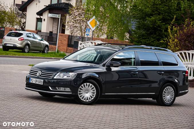 Volkswagen Passat Variant 1.8 TSI Exclusive - 20