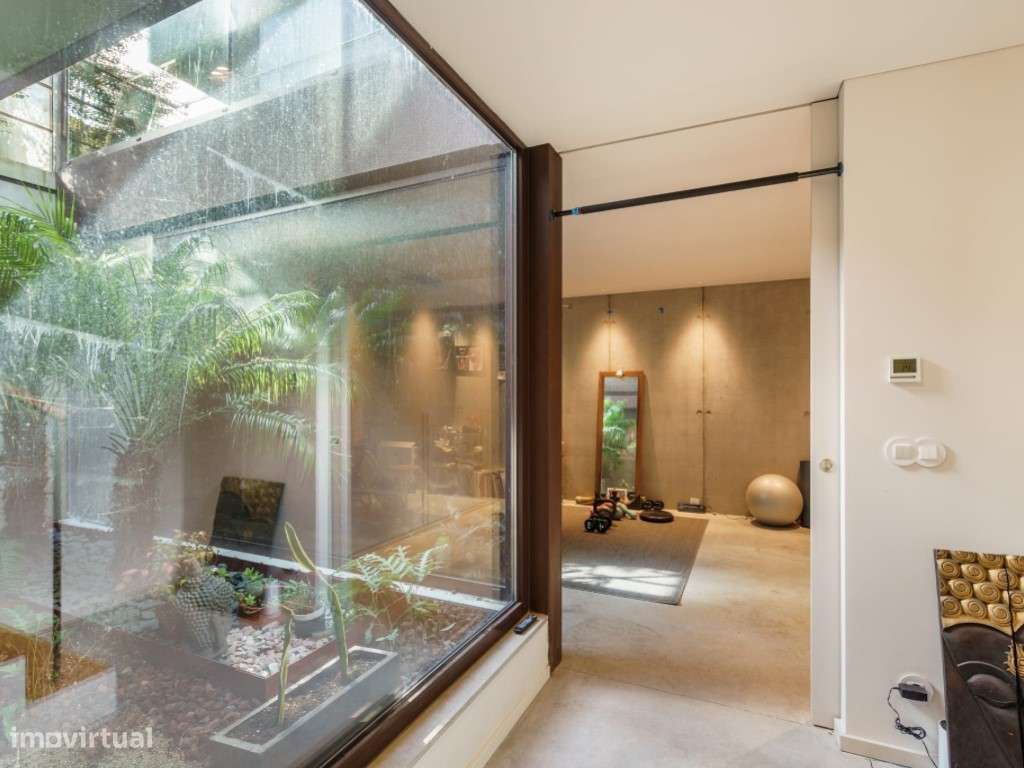 Moradia Exclusiva V4 com Piscina aquecida-49