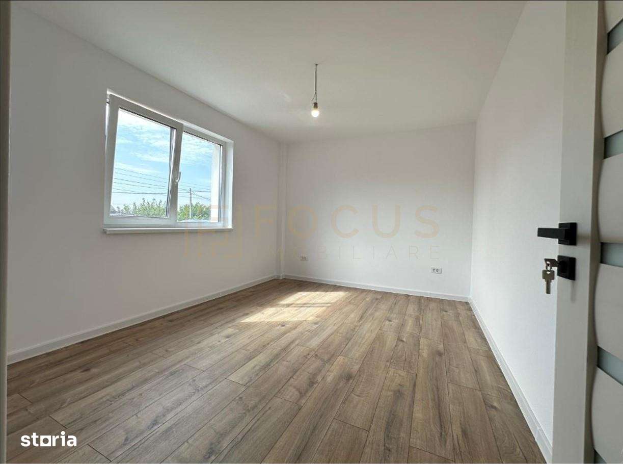 Ap 3 cam, mutare imediata, gradina si parcare, Pacurari V Lup - Imagine principală: 4/10