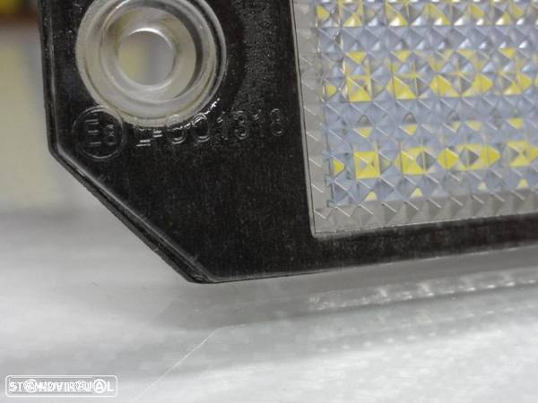 Suporte de lampada de matricula com led branco para Ford C-Max, Focus MK2 03-08 - 6