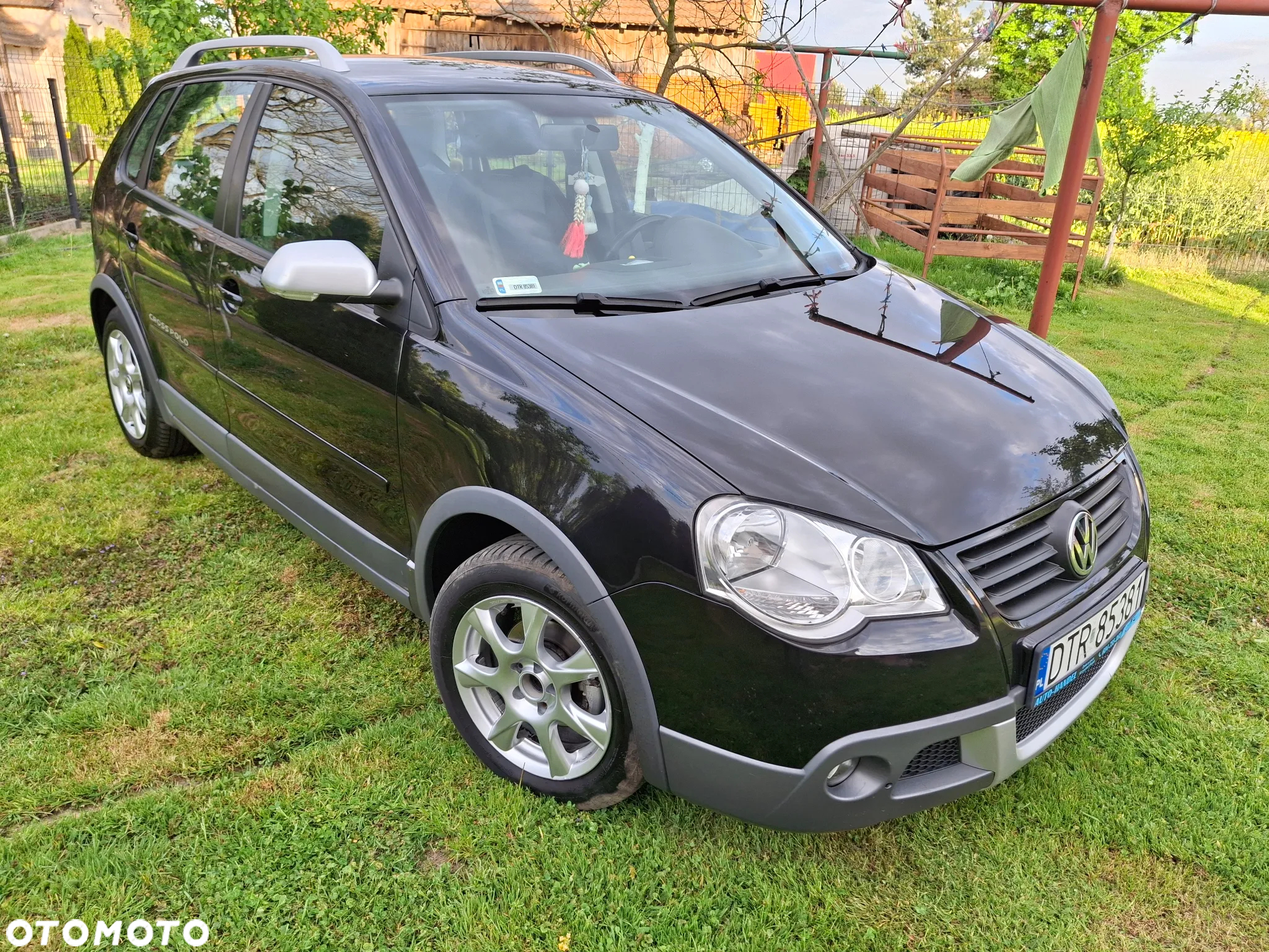 Volkswagen Polo 1.4 16V Comfortline - 4