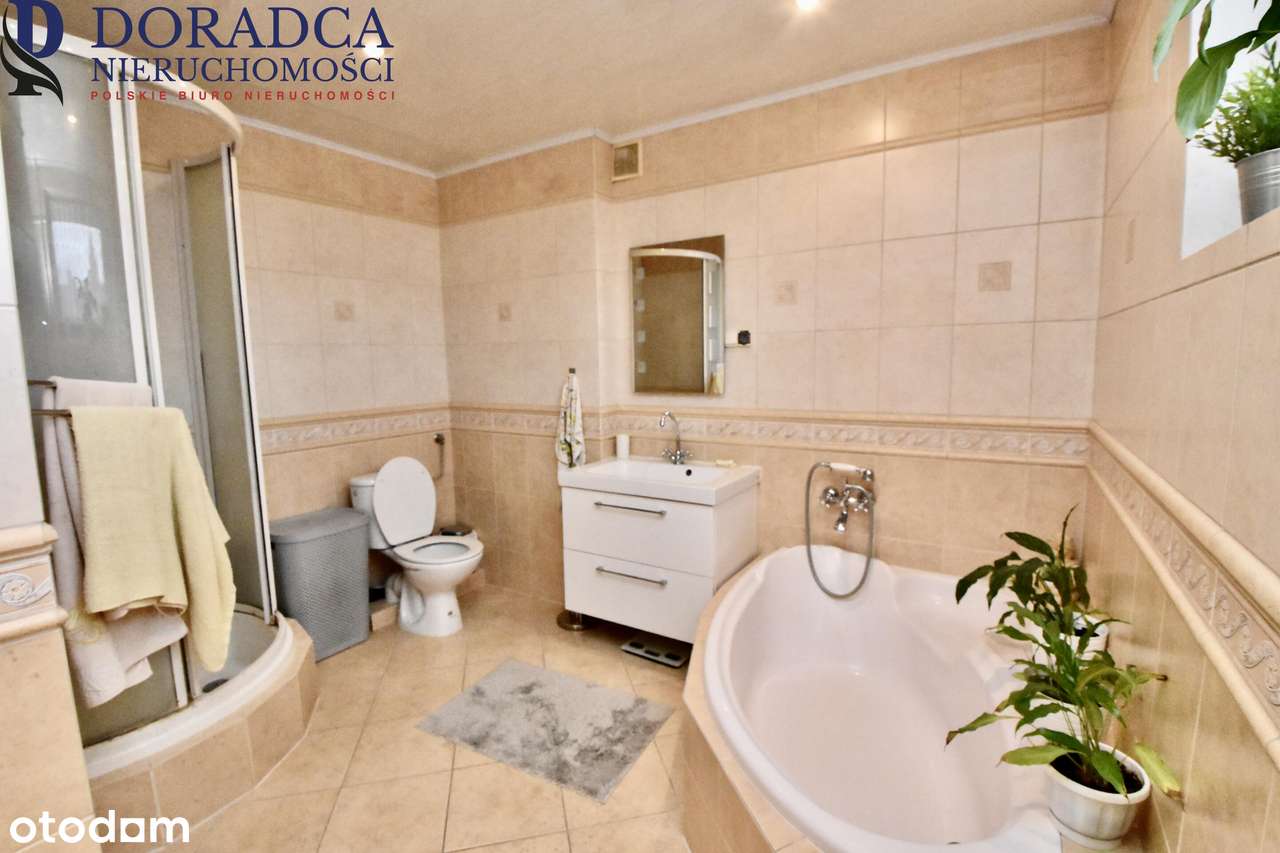 Ładny gotowy dom wraz z piekną dziąłką-6