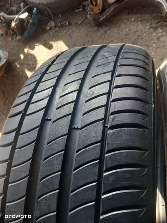 235/45/17 Michelin Primacy - 2