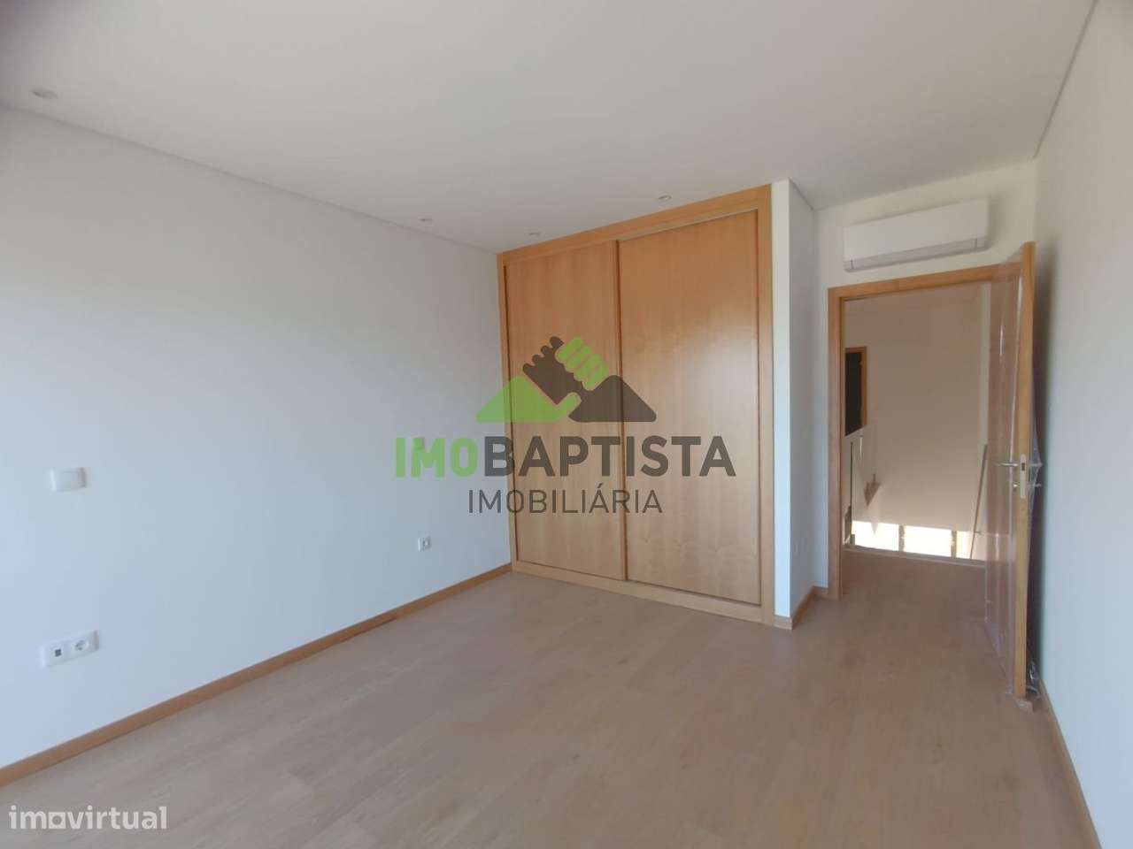 Moradia V3 Nova em Lobão-16