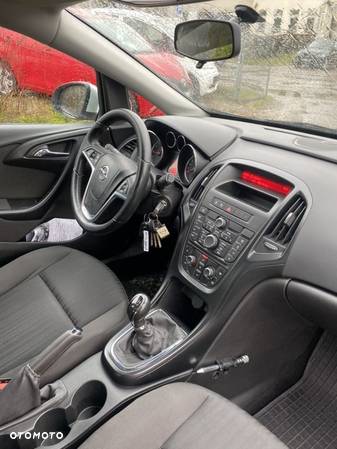 Opel Astra IV 1.4 T Active - 12