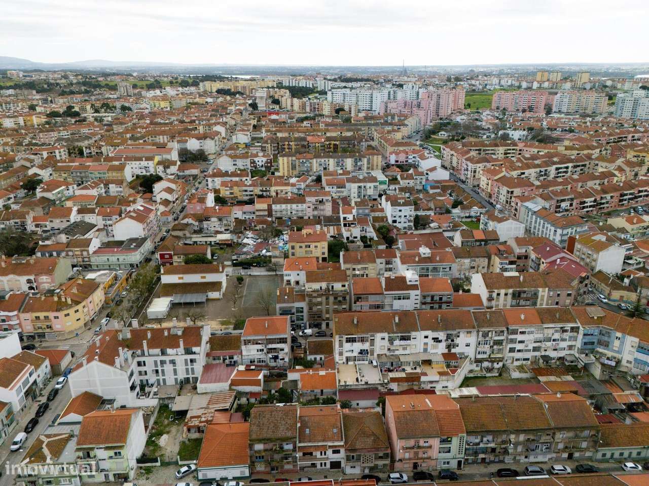 Moradia T1 com Anexo | Lote de 384 m2 | Baixa da Banheira-29