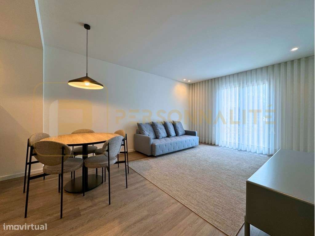 Apartamento T2 perto do Castelo de Guimarães - Grande imagem: 1/10
