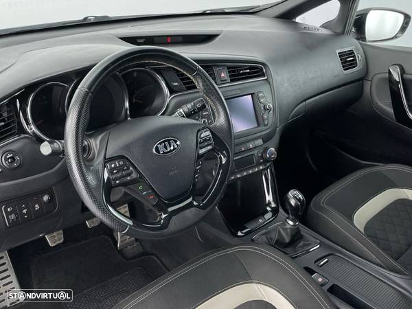 Kia Ceed 1.6 CRDi GT Line - 20