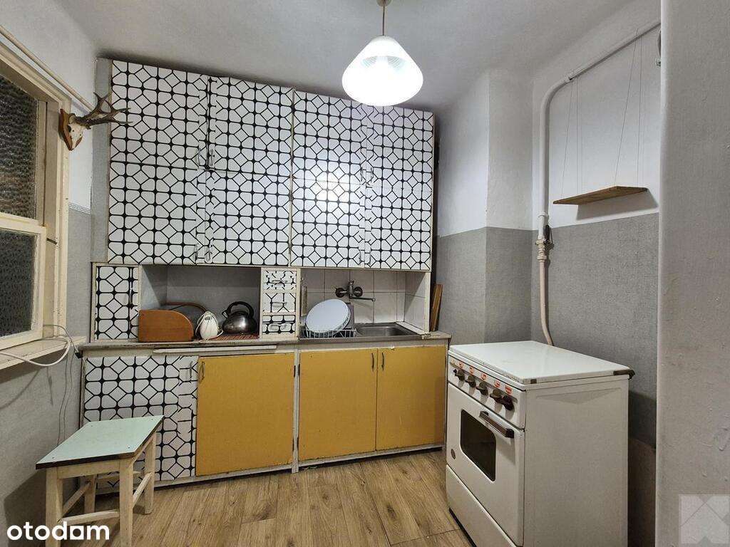 Kawalerka/os. Glazera/ 1 piętro-6