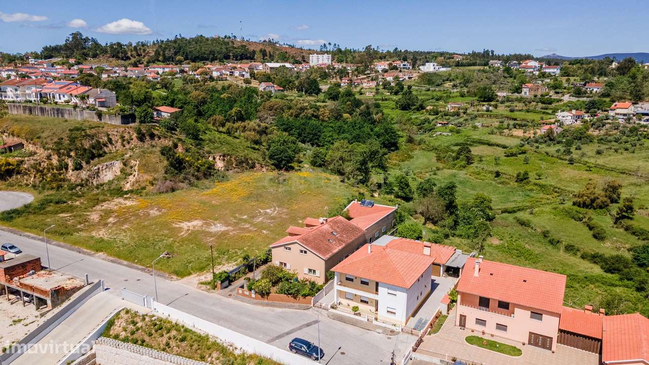 Moradia T6 + T1 Moderna, em Figueiró dos Vinhos - Espaço, Conforto e E-40