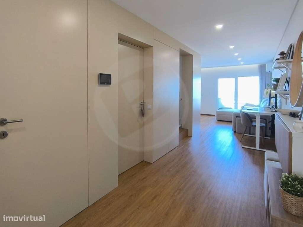 T2 Duplex com Terraço em 1ª Linha de Mar em Vila do Conde-19